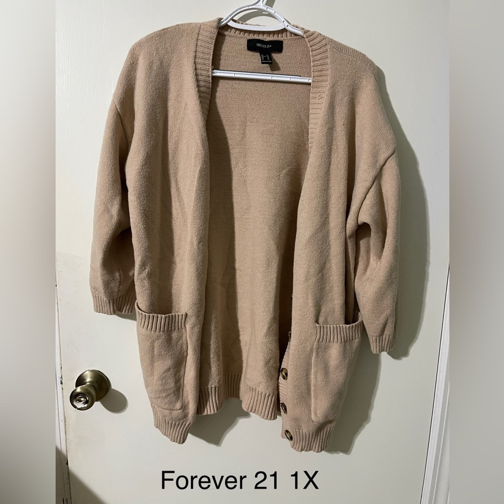 Forever 21 1XL tan Cardigan